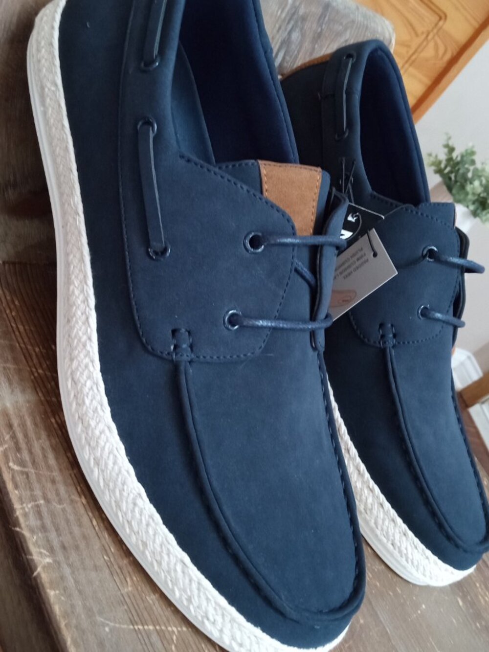 X-ray Men's Size 10.5 Navy Blue Lightweight Fashion Sneakers NEW!